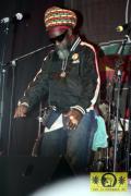 Duckie Simpson feat. Black Uhuru (Jam) 20. Summer Jam Festival, Fuehlinger See Koeln - Green Stage 09. Juli 2005 (8).jpg
